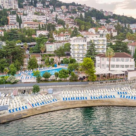 Hunguest Hotel Sun Resort ヘルツェグ・ノヴィ エクステリア 写真
