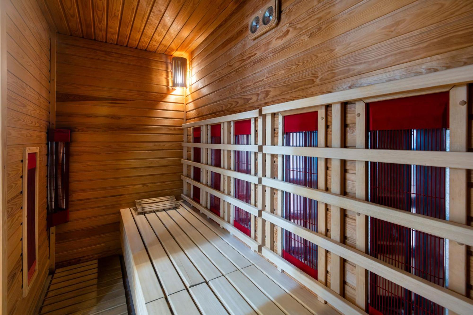 Hunguest Hotel Sun Resort ヘルツェグ・ノヴィ エクステリア 写真