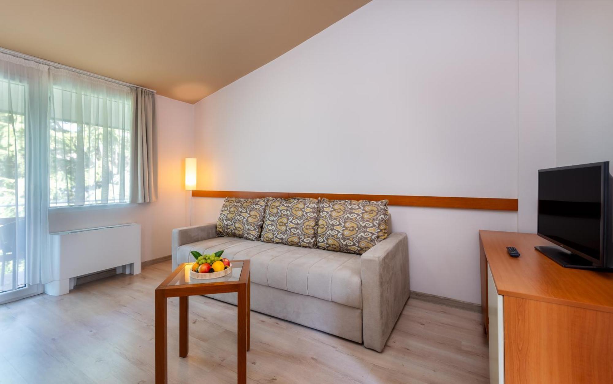 Hunguest Hotel Sun Resort ヘルツェグ・ノヴィ エクステリア 写真