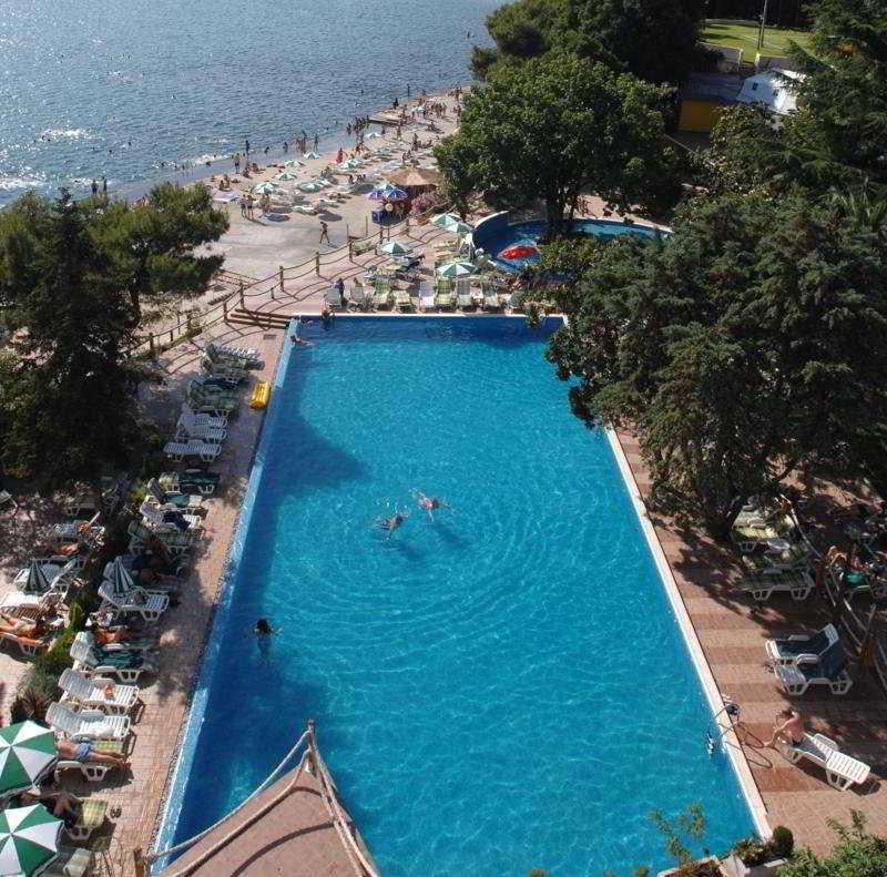 Hunguest Hotel Sun Resort ヘルツェグ・ノヴィ エクステリア 写真