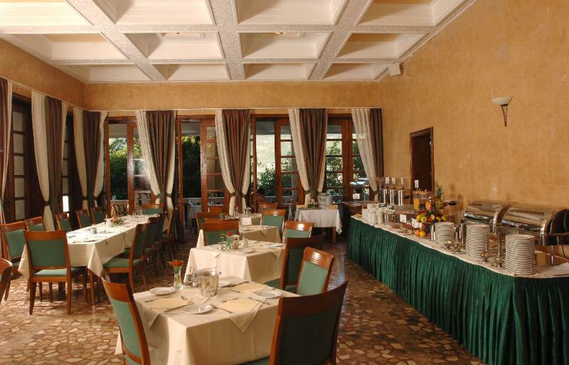 Hunguest Hotel Sun Resort ヘルツェグ・ノヴィ エクステリア 写真