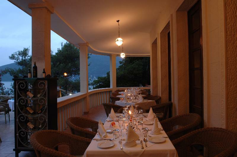 Hunguest Hotel Sun Resort ヘルツェグ・ノヴィ エクステリア 写真